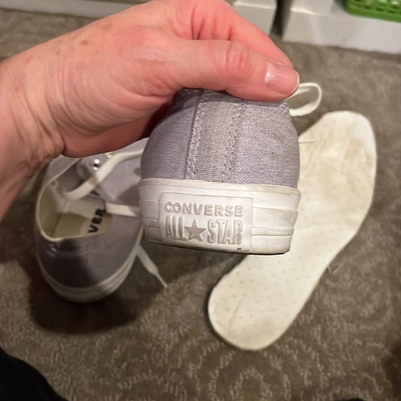 Converse M7 W9 Hi Tops Worn once with that shoe insert in it, clean inside! - Picture 6 of 7